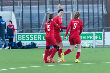 Bild 90 - wCJ Eimsbuettel - VfL Pinneberg : Ergebnis: 6:2